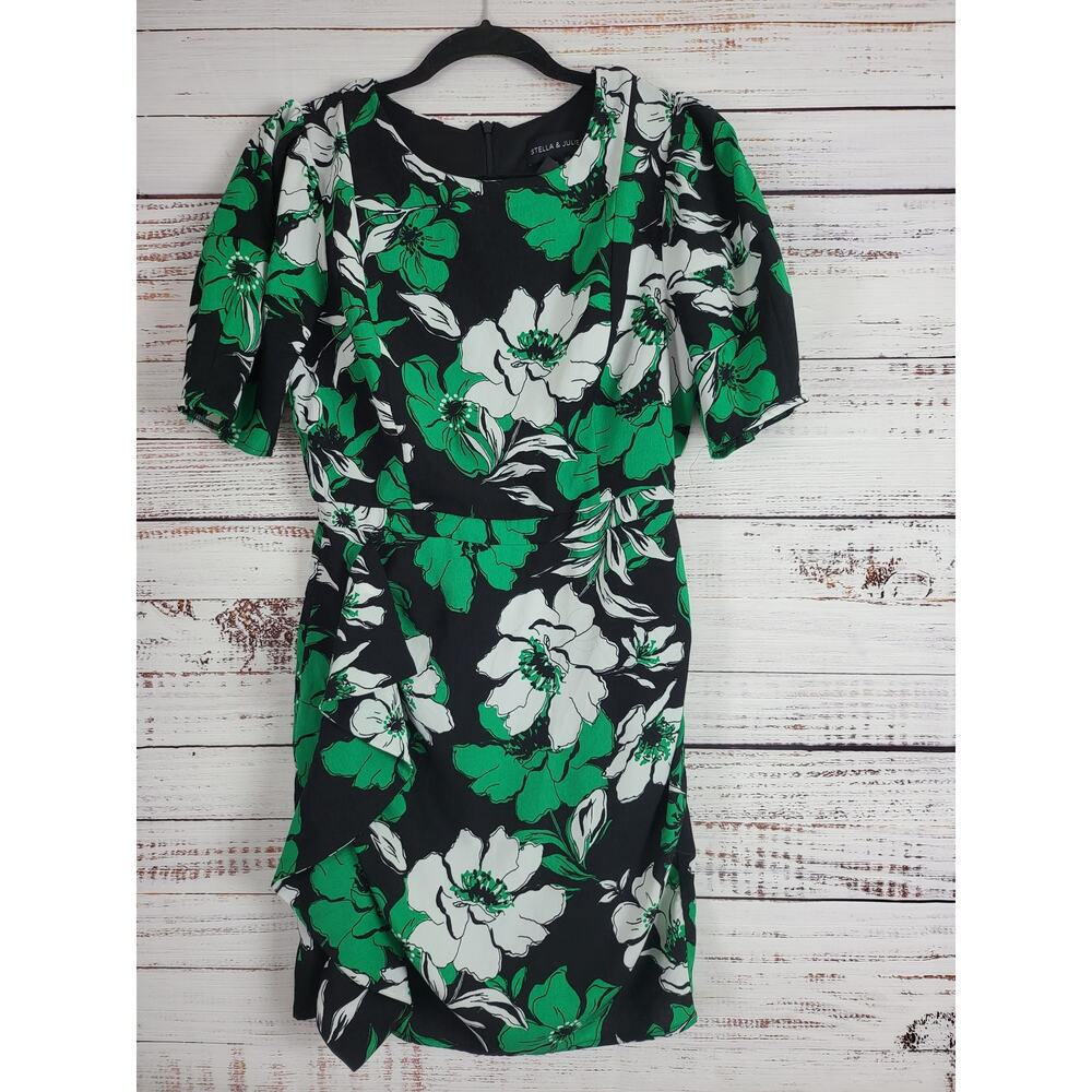 Stella & Julie Mini Dress 8 Womens Black Floral Print Short Sleeve Slimming